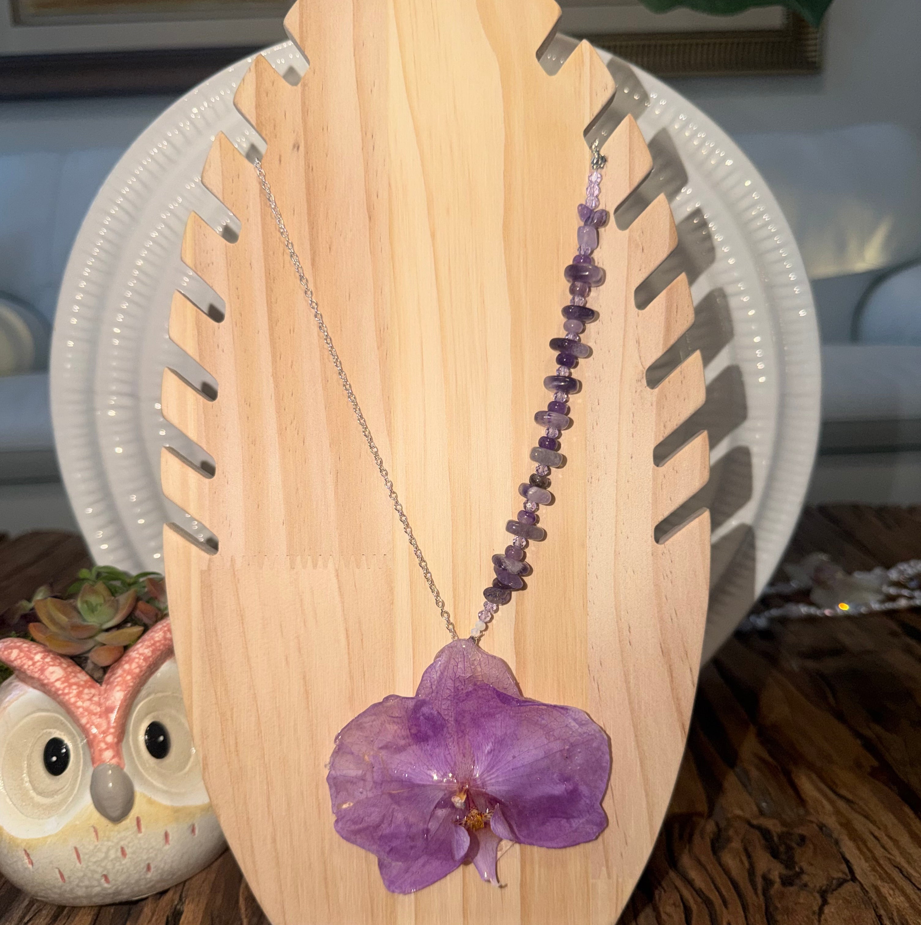 Orchids Necklace