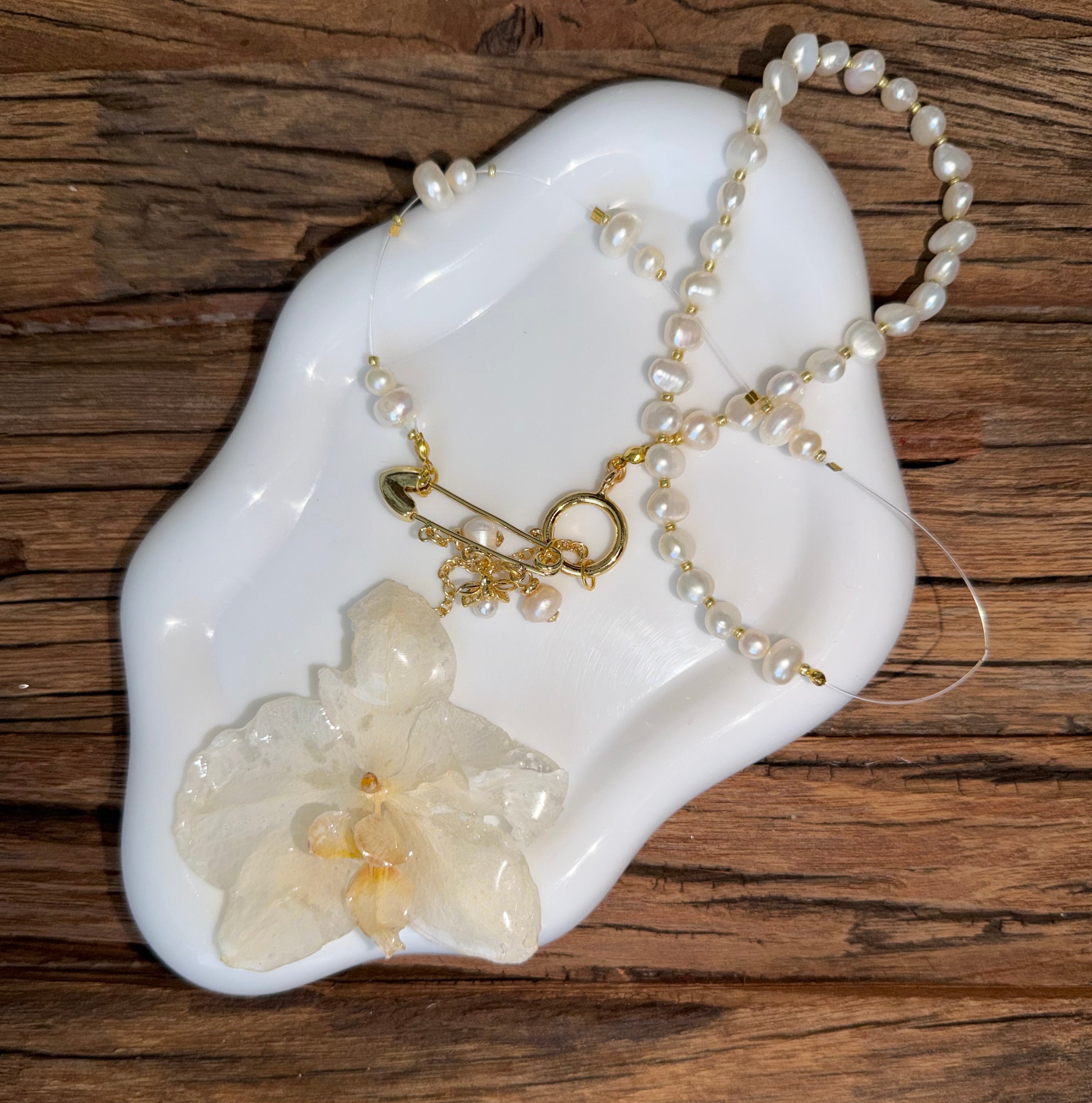 Pearls Orchids Necklace
